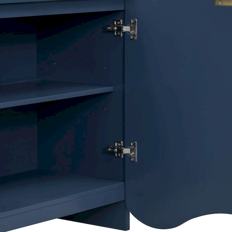 Buffet quatre portes à côtés striés avec poignées dorées et base ondulée, bleu blanc noir