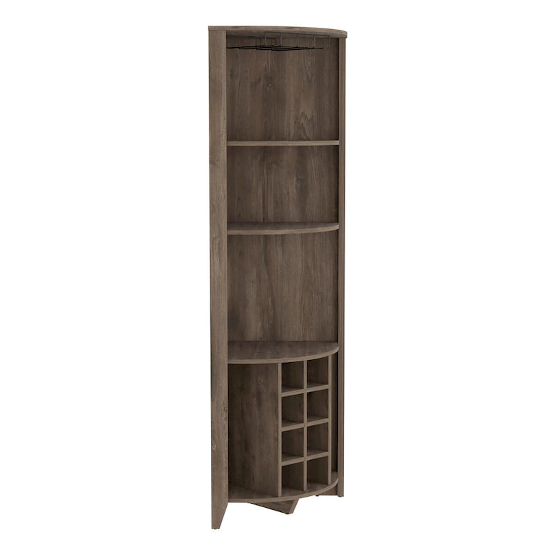 Meuble d'angle de bar en bois marron foncé avec casiers à vin, étagères ouvertes et range-verres.